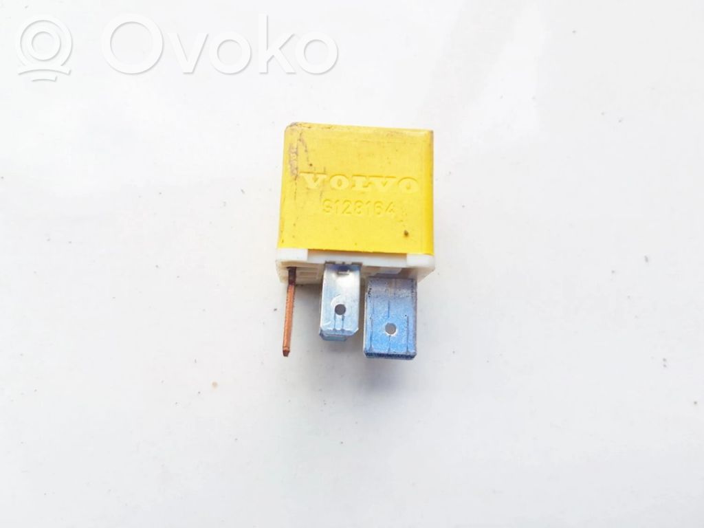 Volvo S70  V70  V70 XC Alte relee 