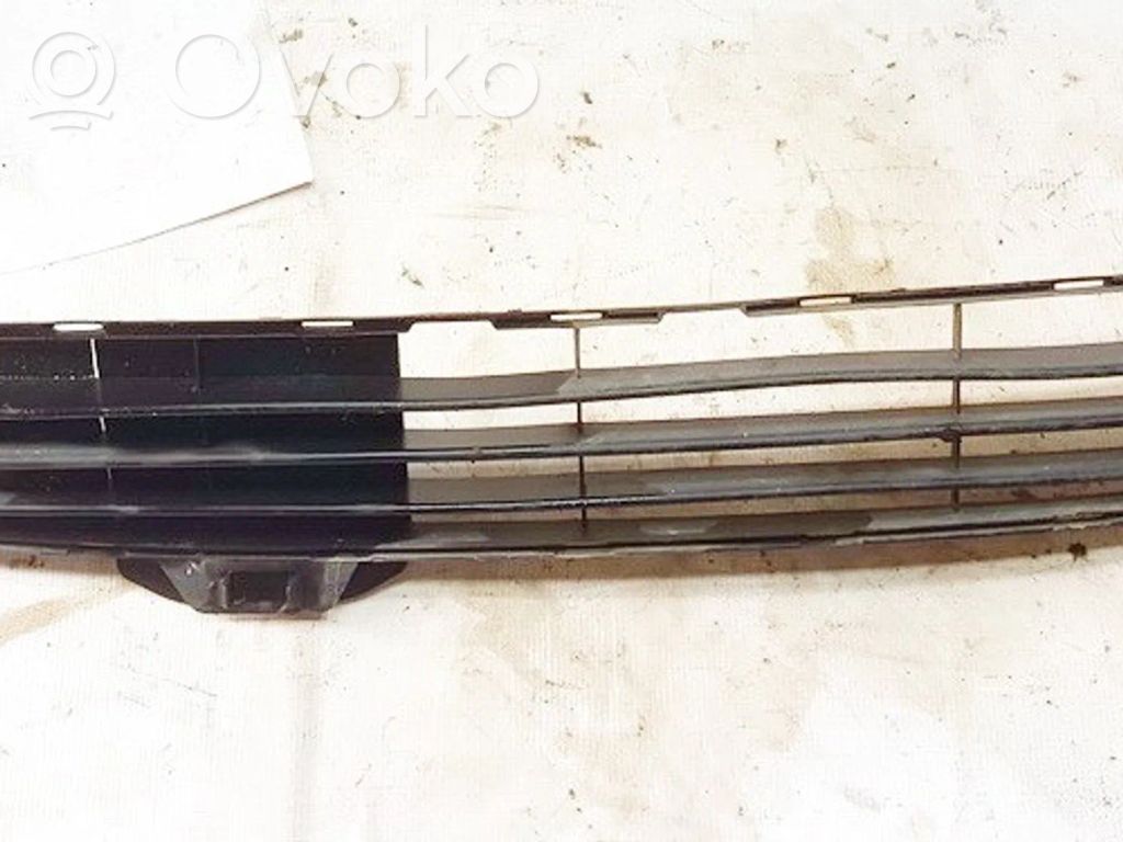Peugeot 206 Front bumper lower grill 