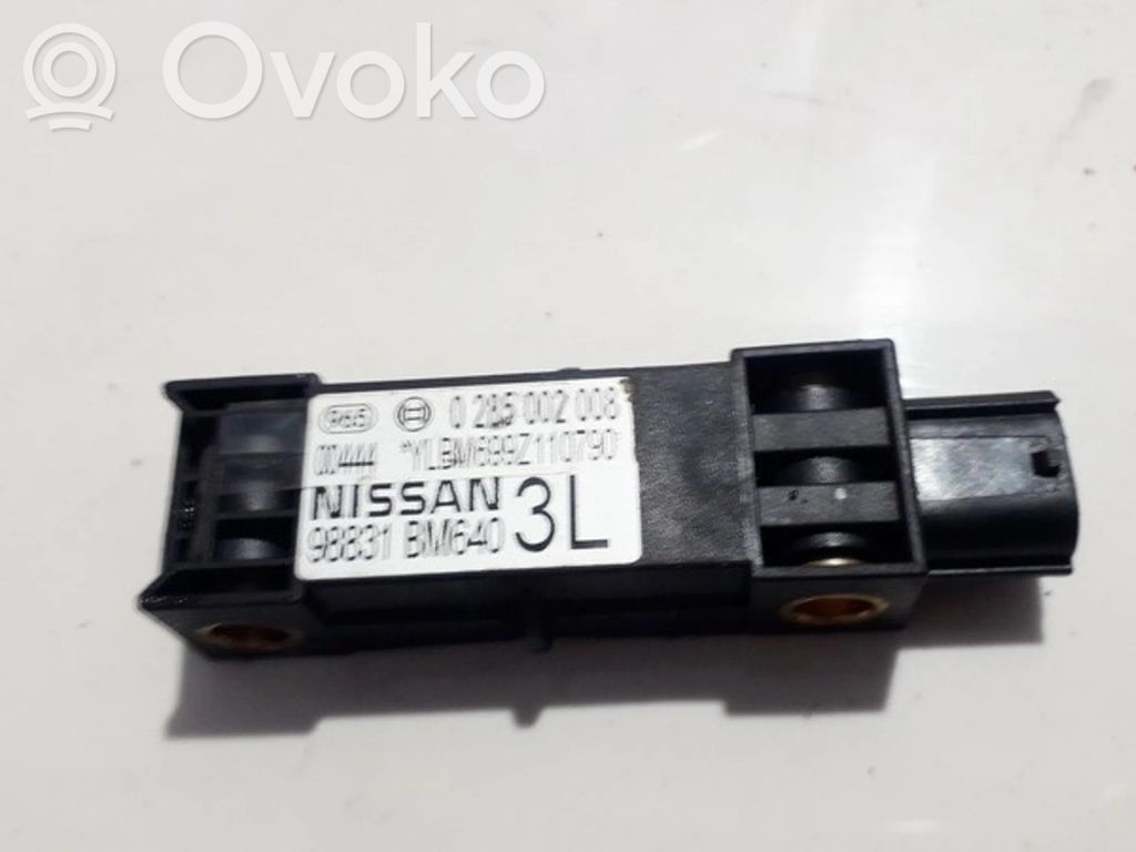 Nissan Almera N16 Czujnik uderzenia Airbag 