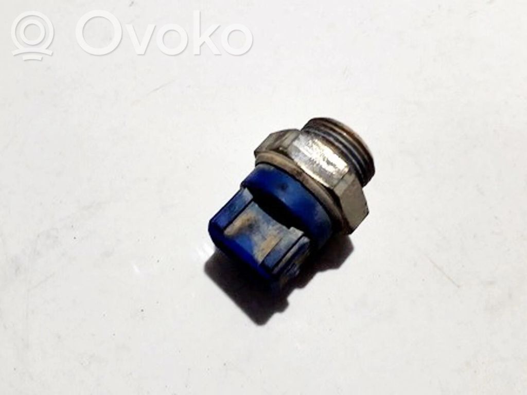 Opel Vectra B Coolant temperature sensor 