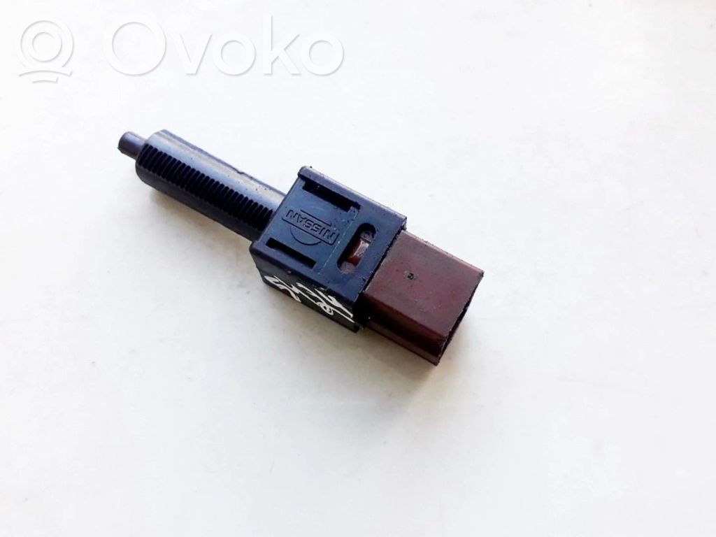 Interruptor sensor del pedal de freno