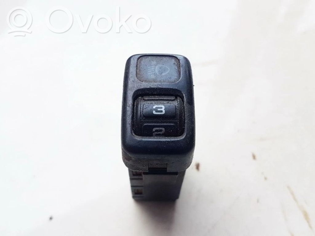 Bouton commande réglage hauteur de phares   4Z15,4Z15