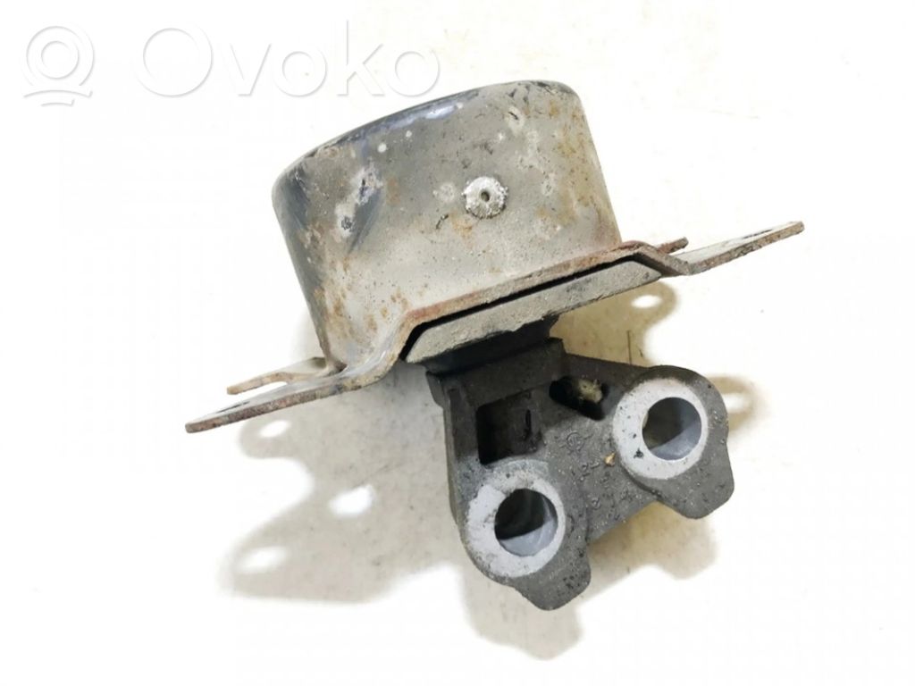Opel Corsa C Engine mount bracket 