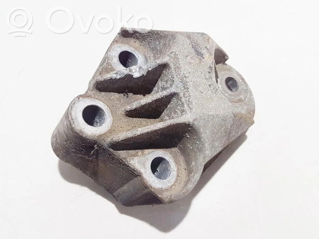 Opel Vectra B Suport motor 