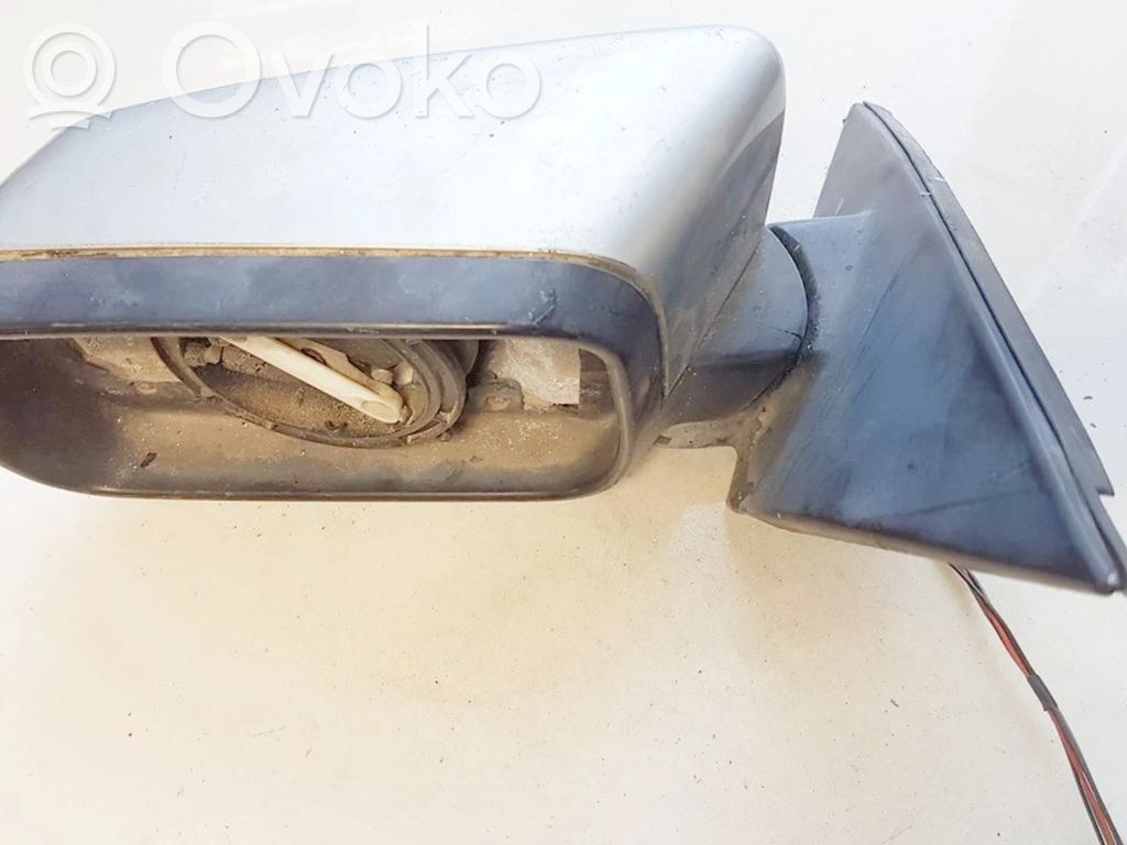 BMW 5 E39 Moldura protectora de plástico del espejo lateral 