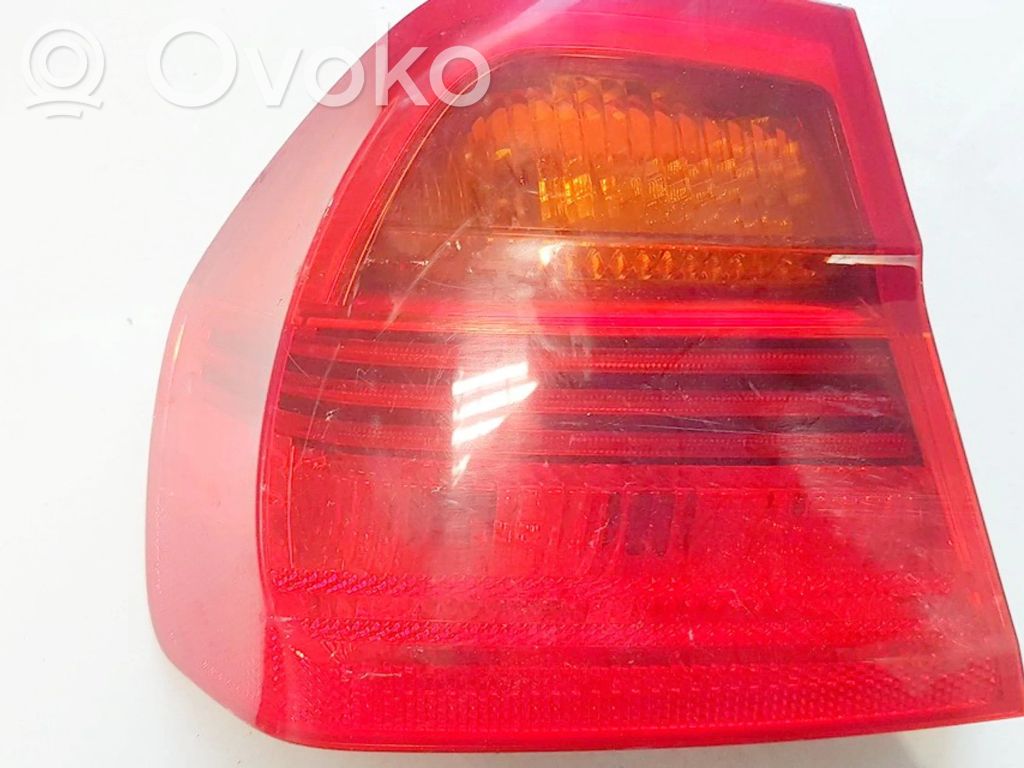 Rear/tail lights   6937457,6937457
