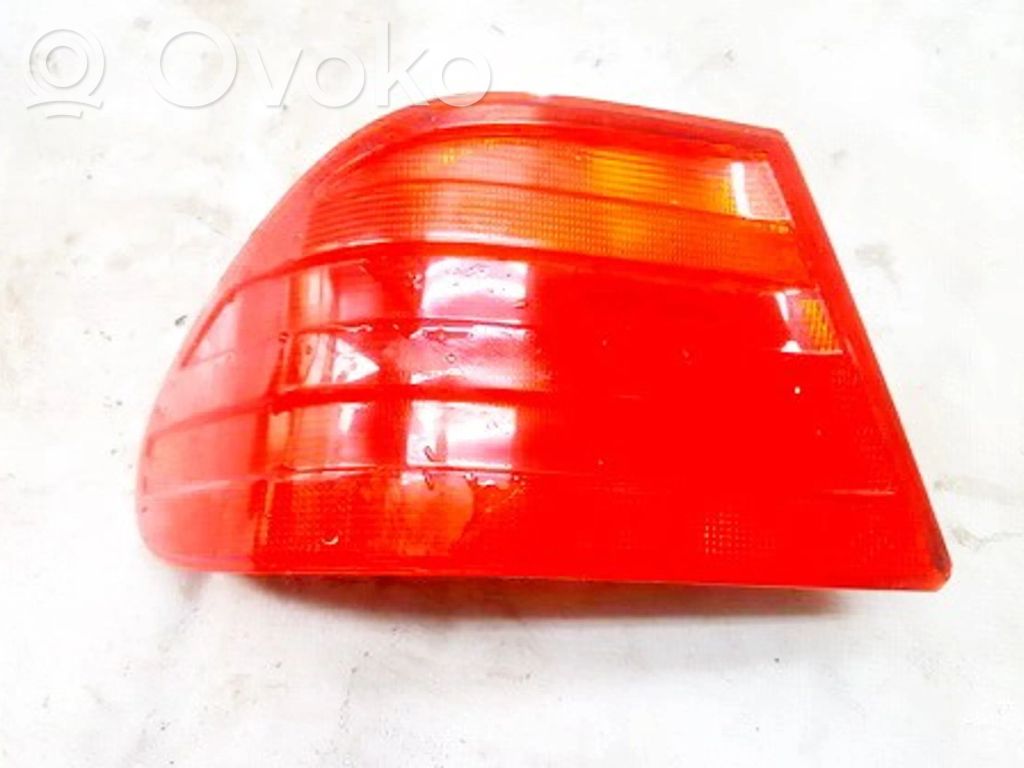 Luci posteriori   197041L,197041L