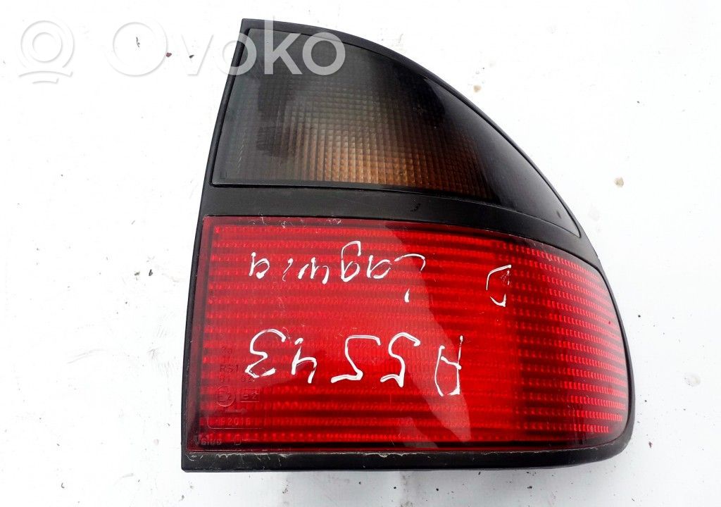 Renault Laguna I Luci posteriori 