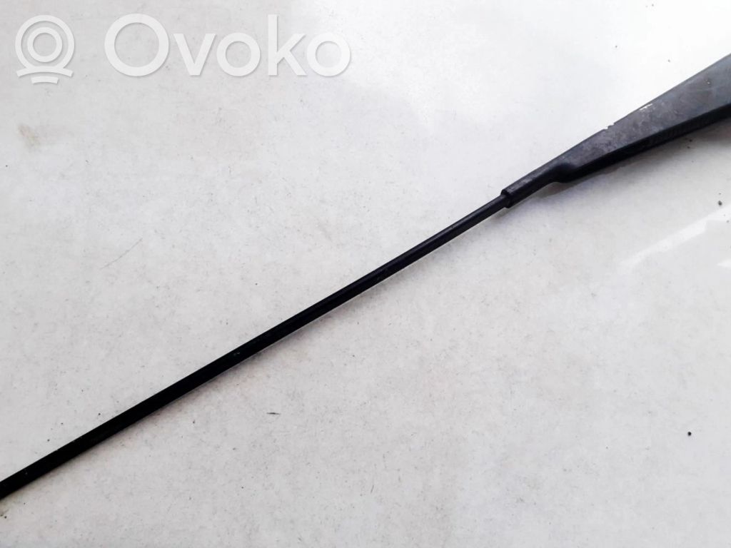 Ford Fiesta Ramię wycieraczki szyby przedniej / czołowej 
