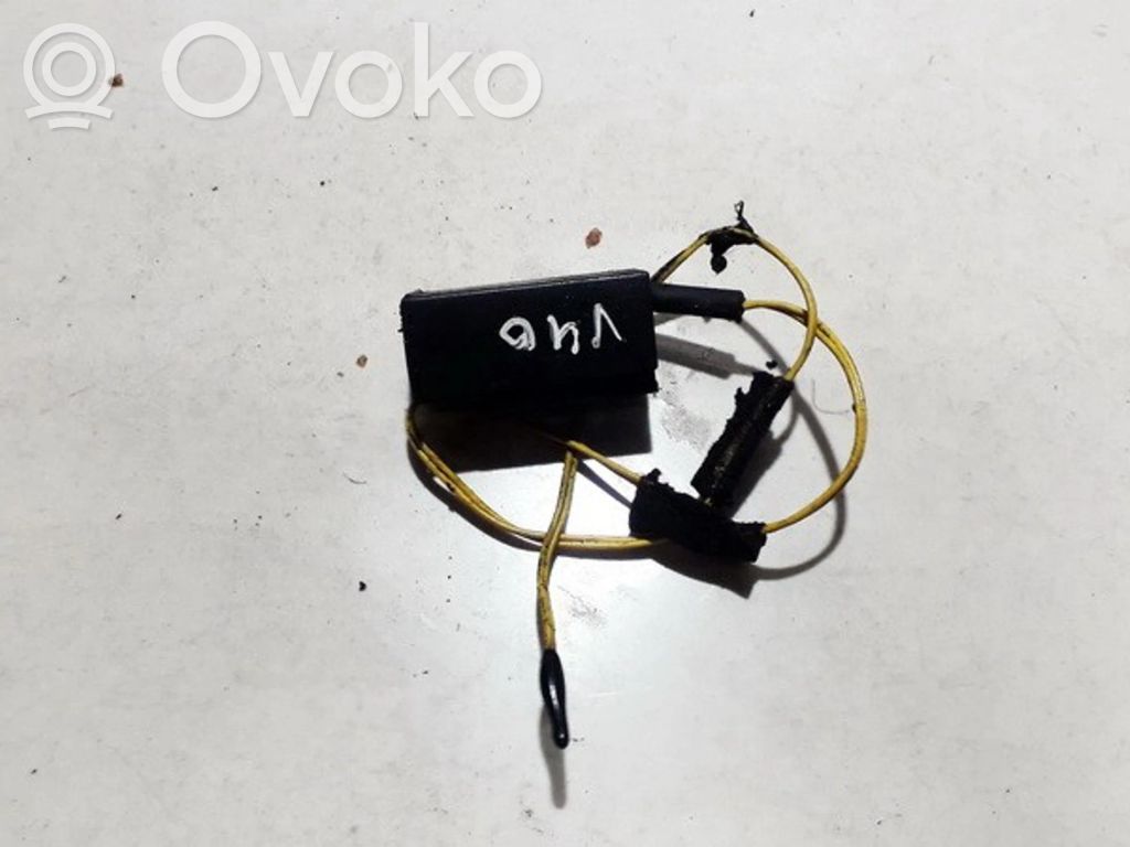 Volvo S40, V40 Sensor de temperatura interna/externa 