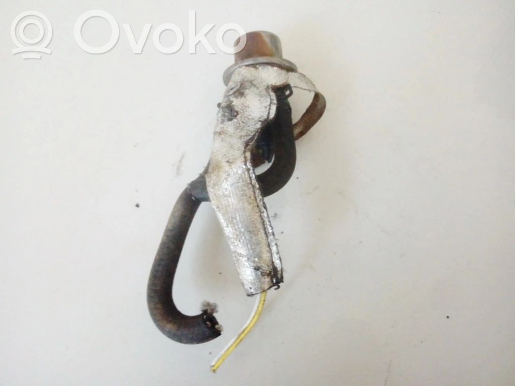 Mercedes-Benz E W212 Sensor de presión de combustible 
