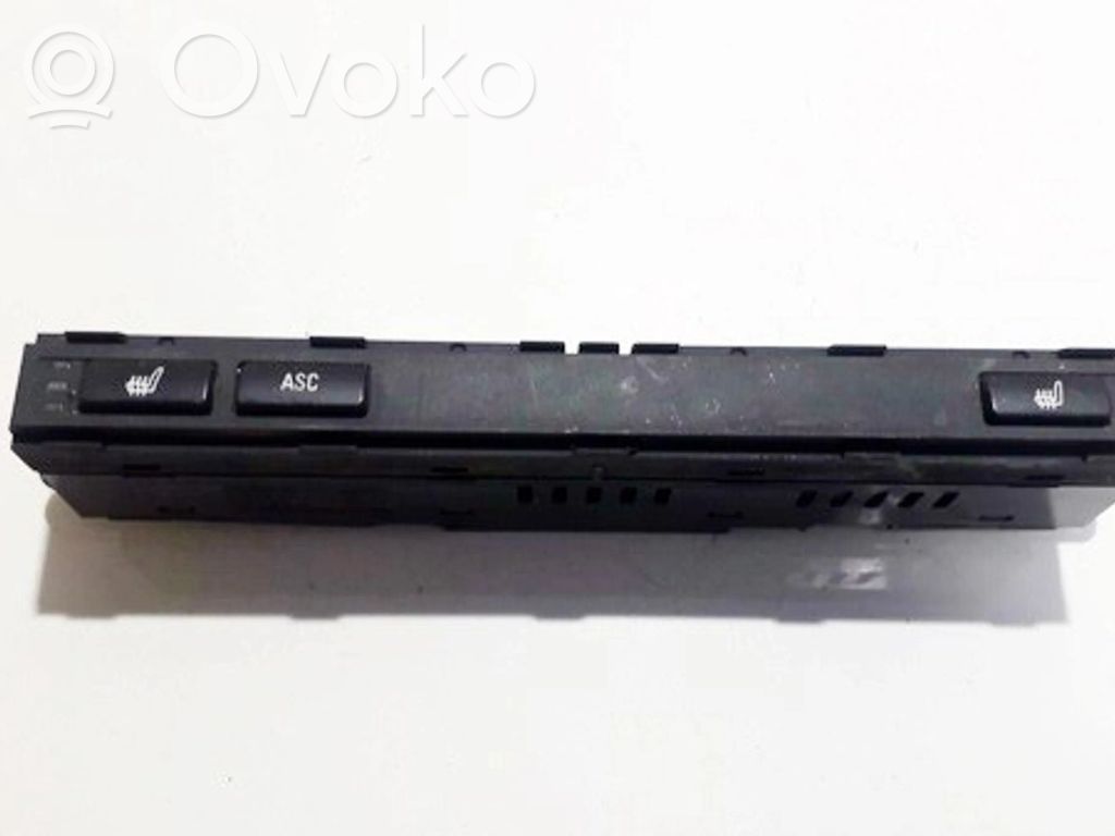 Windscreen/window heater switch   6911662,6911662