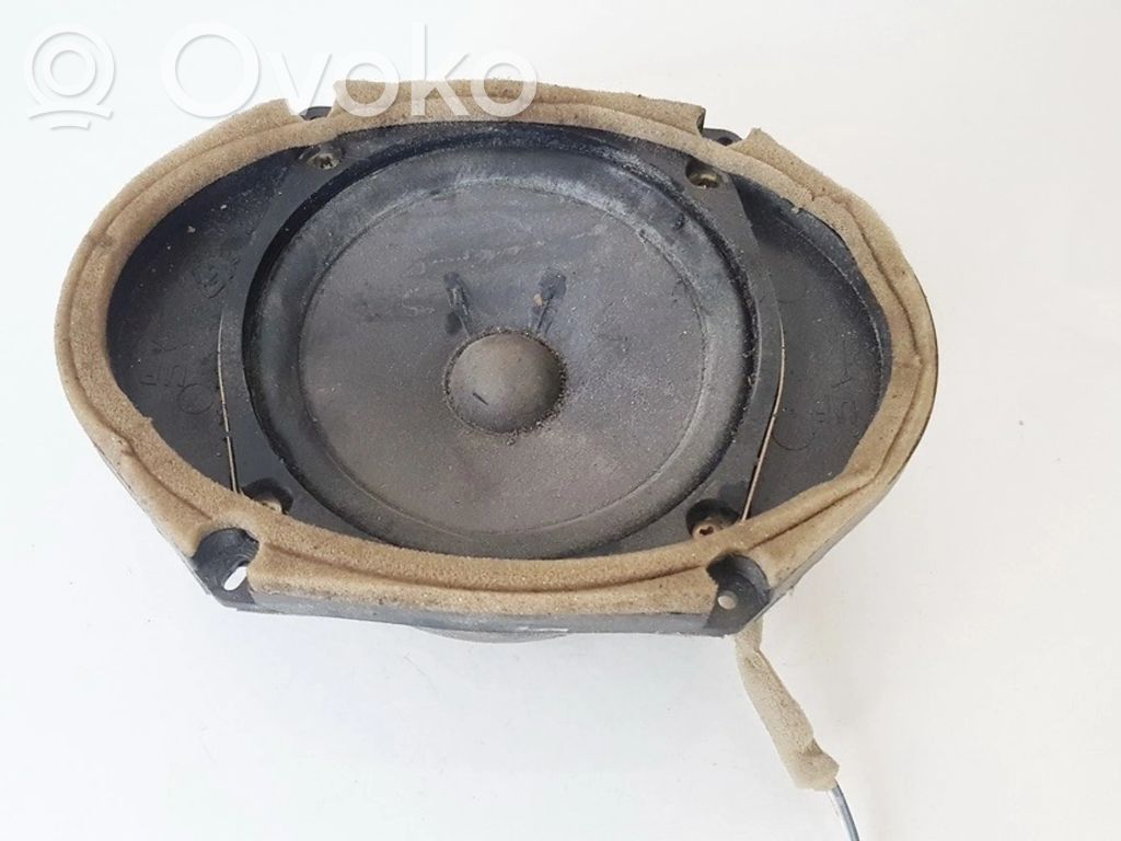 Mazda 6 Altavoz de la puerta delantera 