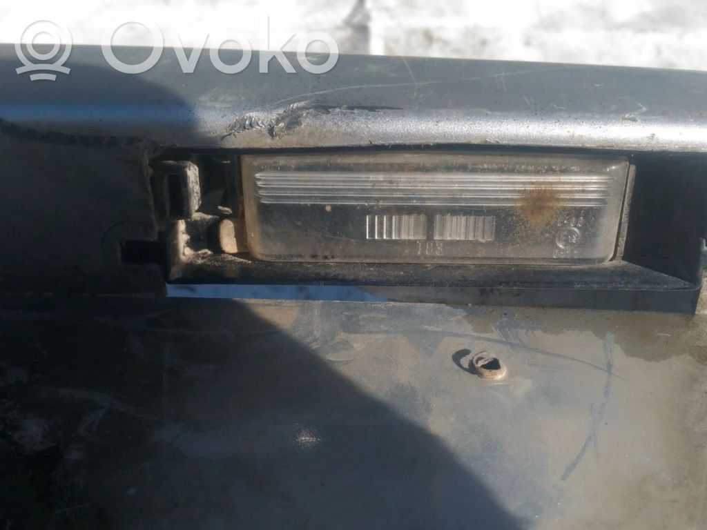 Toyota Yaris Lampă număr 