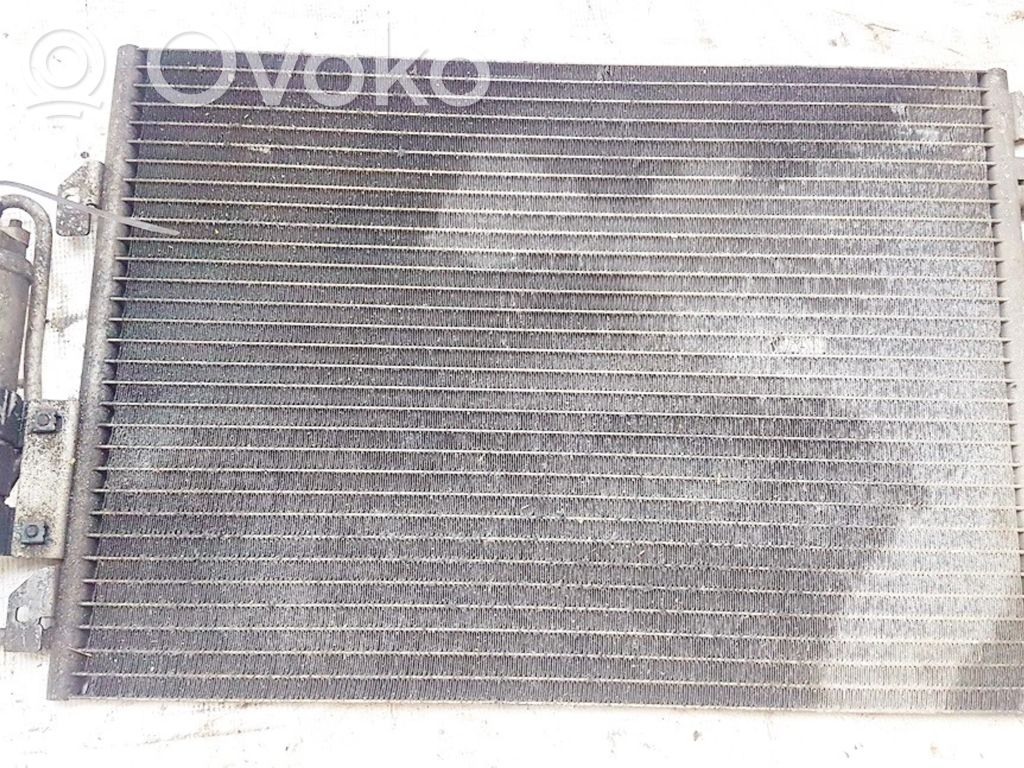 Renault Clio II Skraplacz / Chłodnica klimatyzacji 