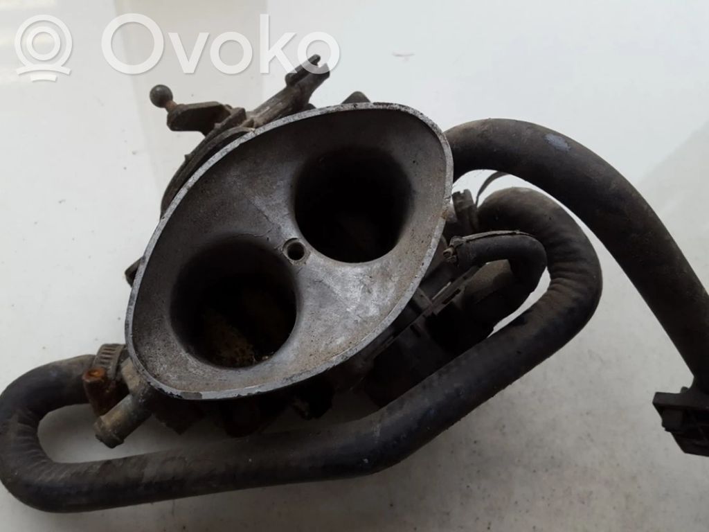 Volvo 340 -  360 Drosselklappenventil 