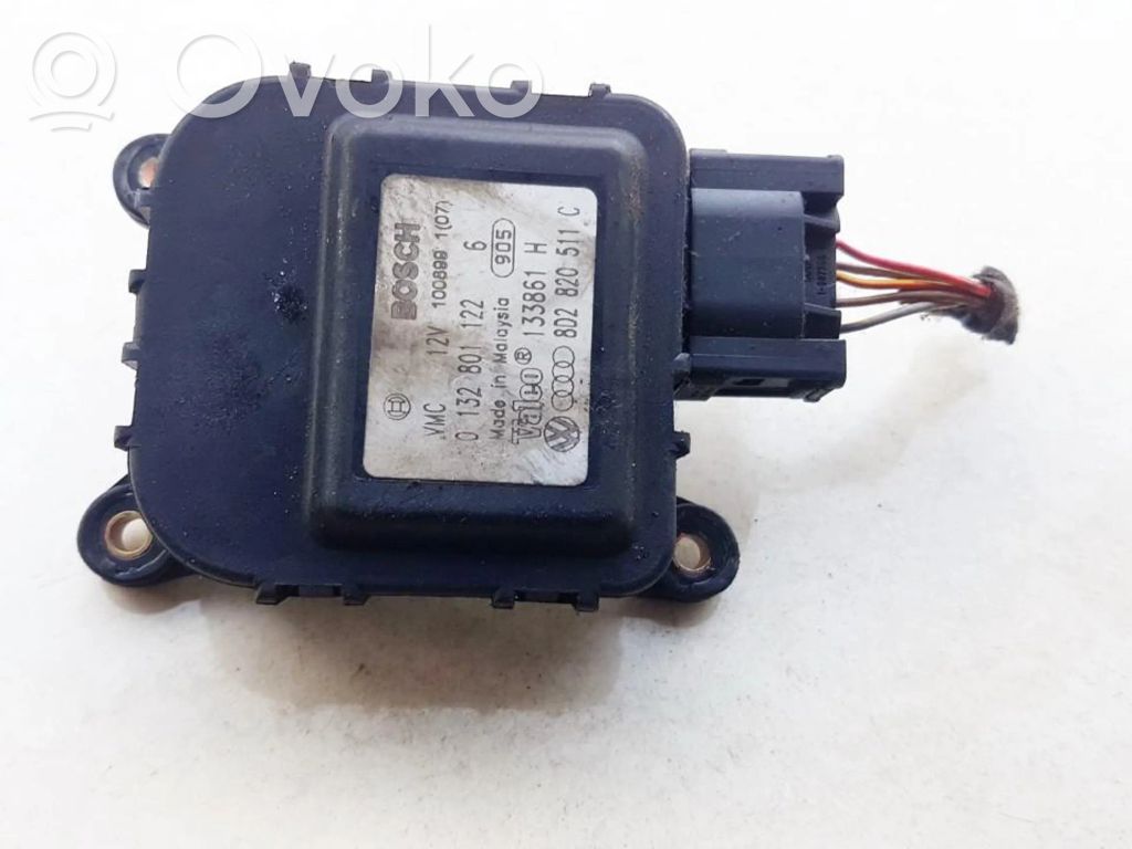 Volkswagen Golf IV Motor/actuator clapetă aer 