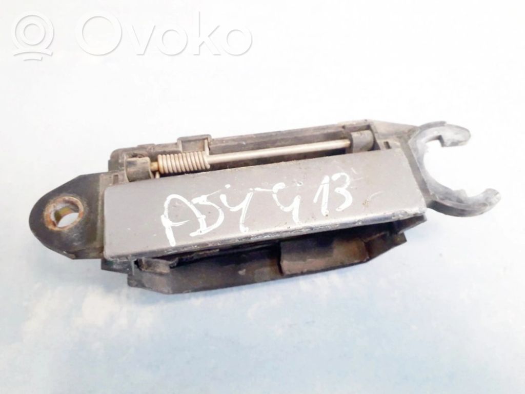Audi A4 S4 B5 8D Maniglia esterna per portiera anteriore 