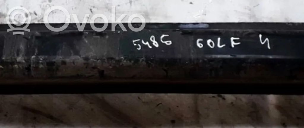 Takapalkki   1J0807305,1J0807305