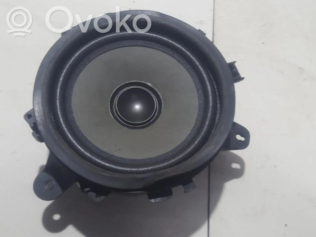 Volvo XC90 Głośnik drzwi przednich 