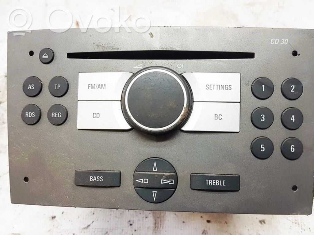 Opel Zafira B Unité principale radio / CD / DVD / GPS
