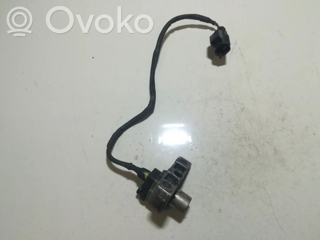 Volvo V70 Czujnik położenia wału korbowego 