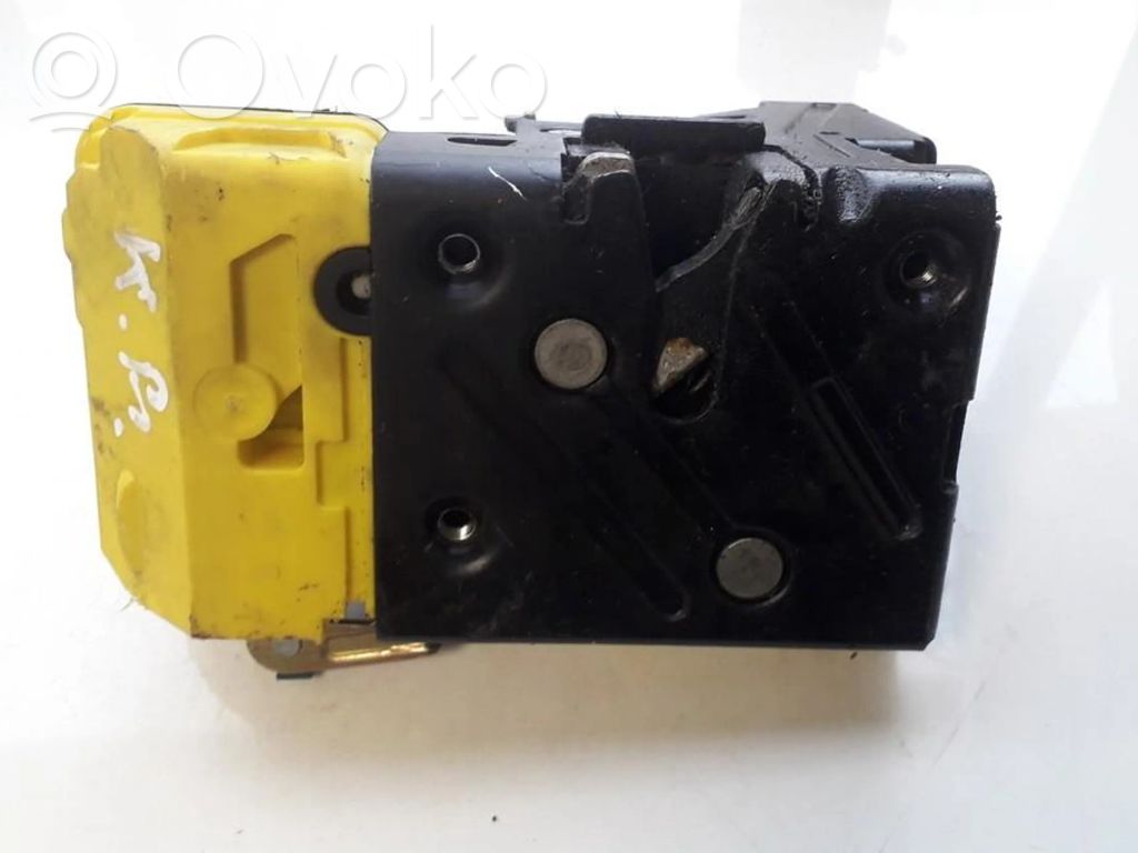 Volvo S60 Serratura portiera anteriore 