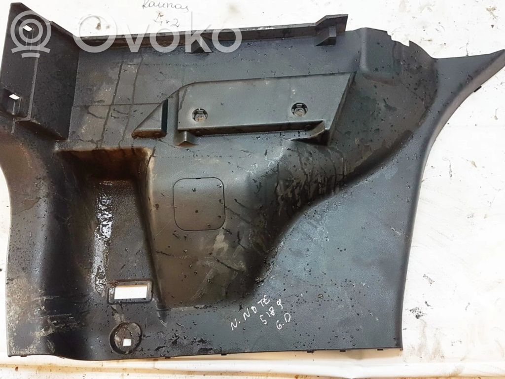 Nissan Note (E11) Otros elementos de revestimiento del maletero/compartimento de carga 