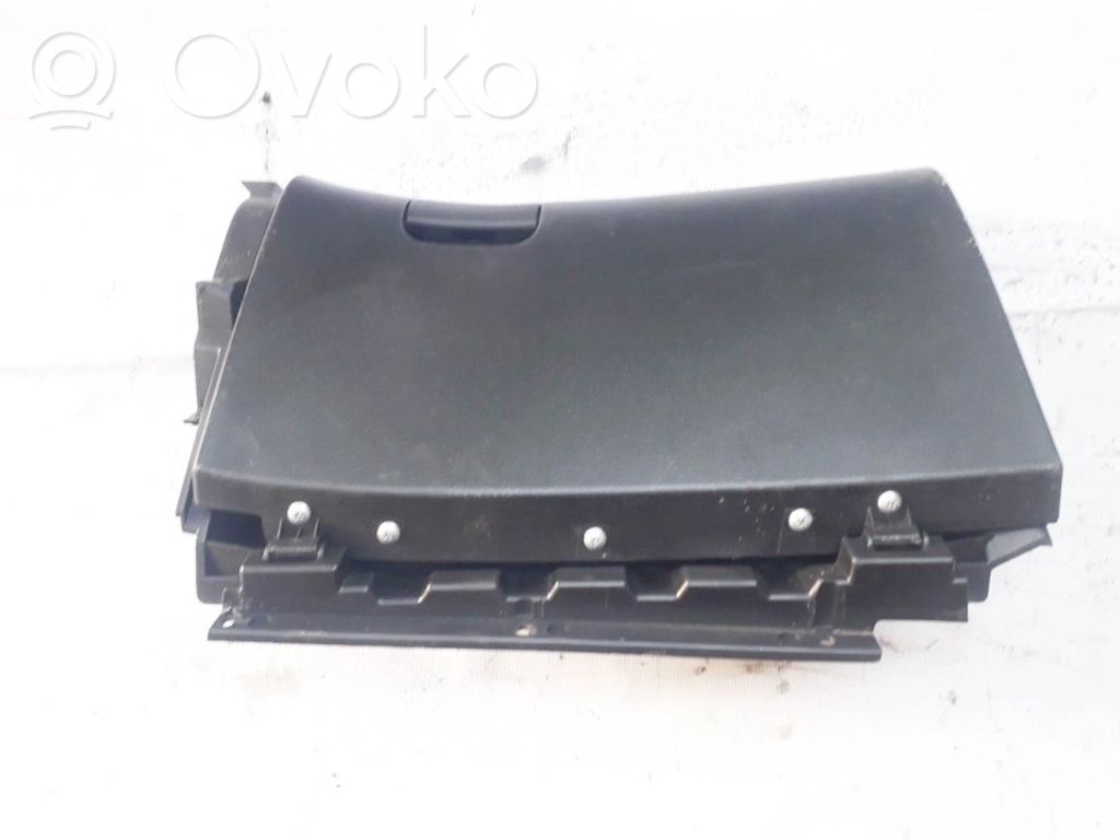 Boite à gants   66208AG070,66208AG070