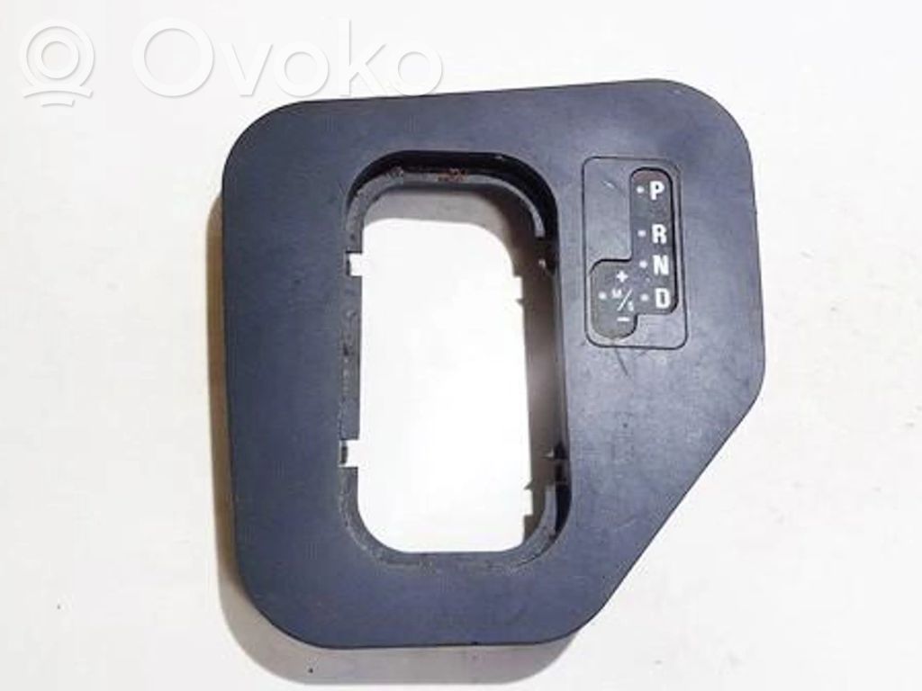 BMW 5 E39 Pavarų perjungimo svirties apdaila (plastikinė) 