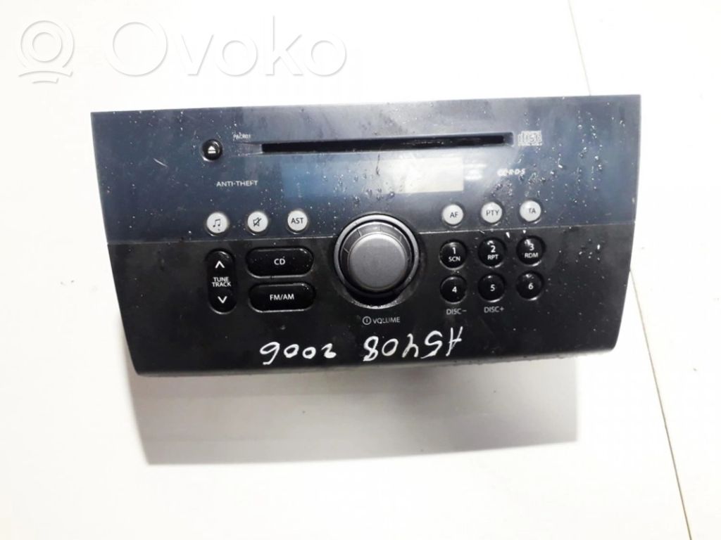 Suzuki Swift I Radio / CD-Player / DVD-Player / Navigation 