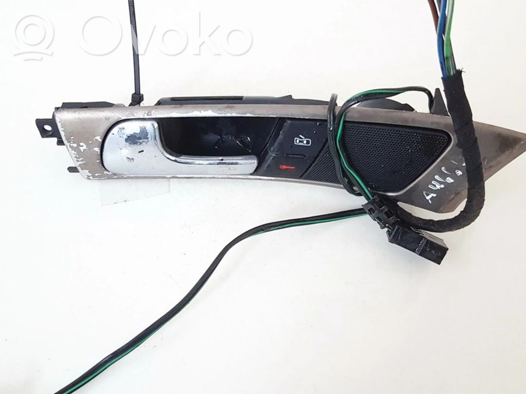 Audi A6 S6 C5 4B Manecilla interna puerta delantera 
