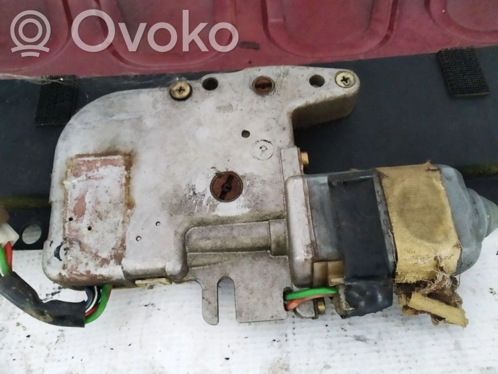 Mazda 626 Motor/actuator trapă 