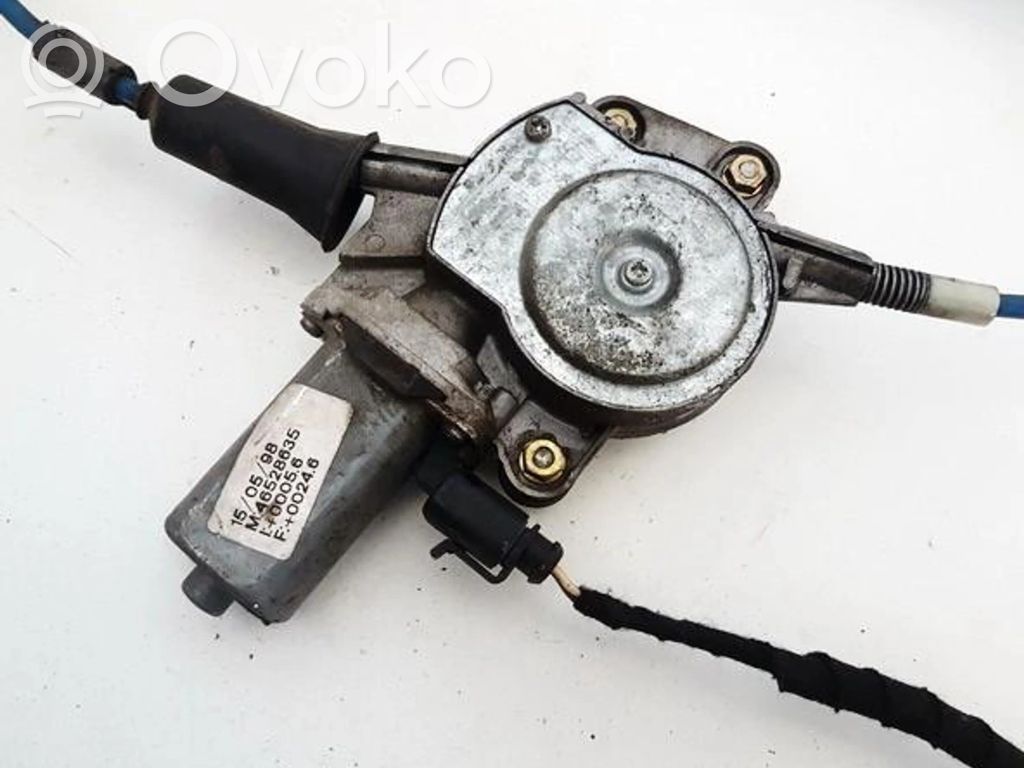 Fiat Bravo - Brava Silnik regulatora szyby drzwi przednich 