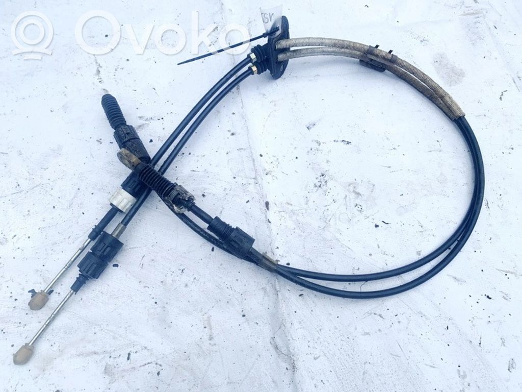 Ford Focus Gear shift cable linkage 