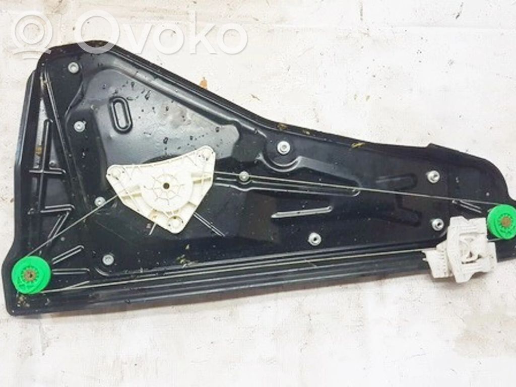 Land Rover Discovery 3 - LR3 Alzacristalli del portellone scorrevole con motorino 