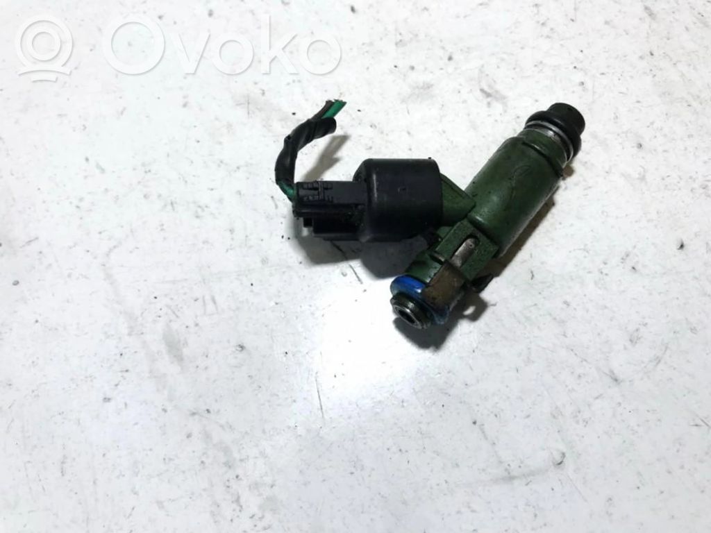 Jaguar S-Type Fuel injector 