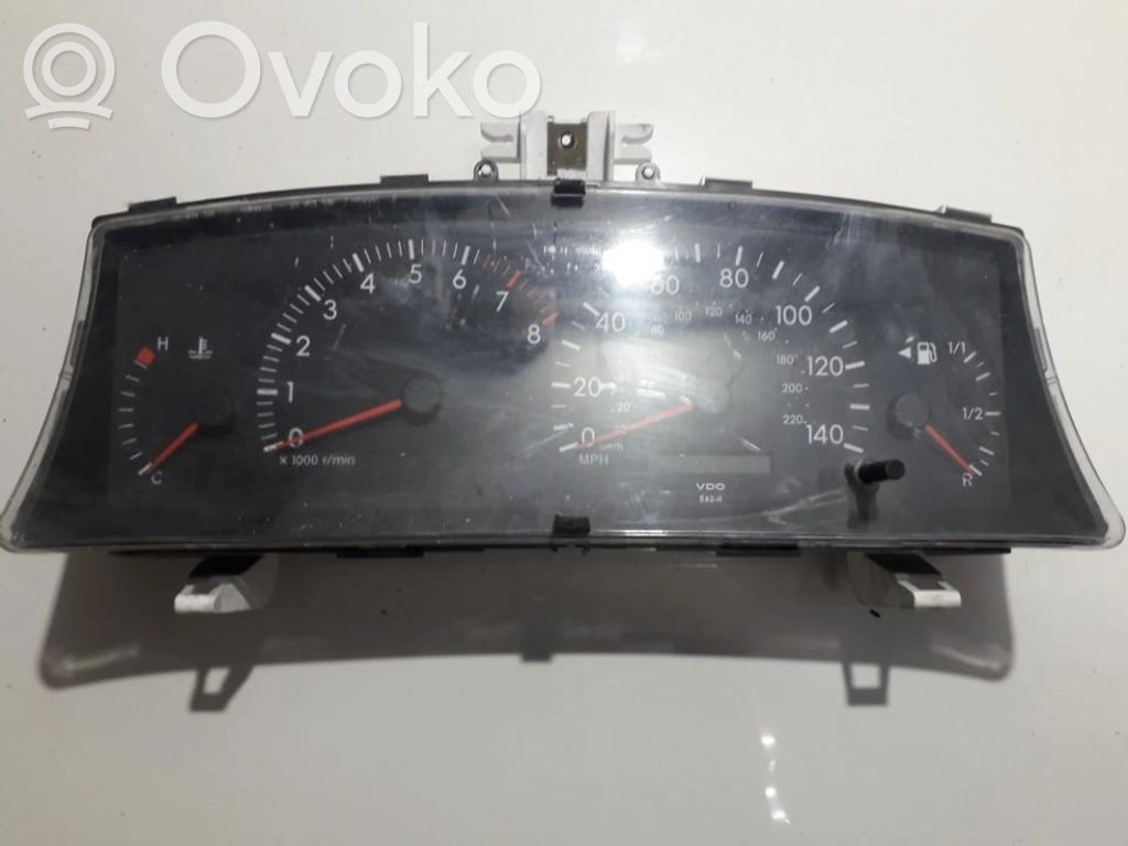 Toyota Corolla E120 E130 Spidometrs (instrumentu panelī) 
