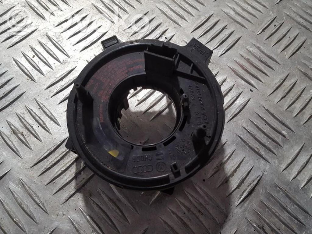 Volkswagen Golf IV Bague collectrice/contacteur tournant airbag (bague SRS) 