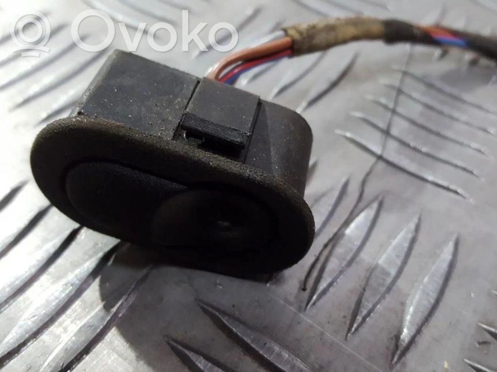 Opel Omega B1 Comutator comandă geamuri electrice 