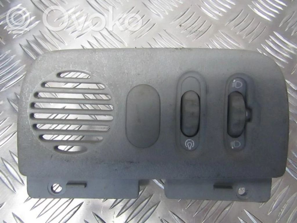 Interruptor de control del panel de luces   7700844902,7700844902