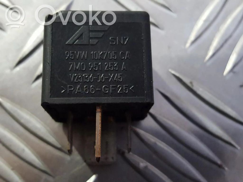 Volkswagen Golf IV Altri relè