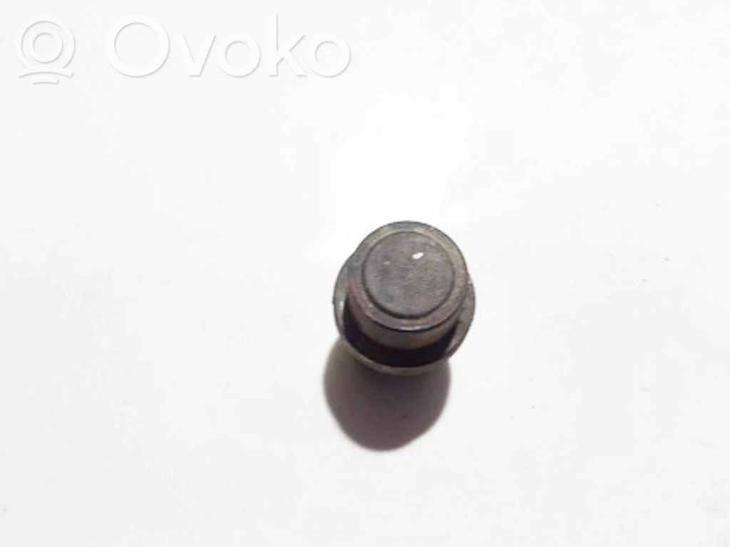 Volkswagen Golf III Sensore temperatura del liquido di raffreddamento 