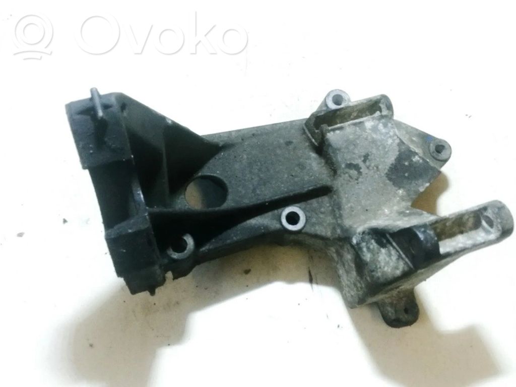 Ford Focus Soporte de montaje del motor (Usadas) 