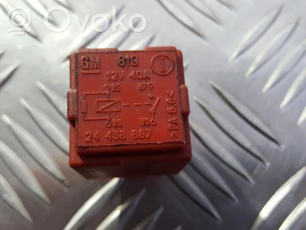 Alte relee   24438887,GM819,24438887,GM819
