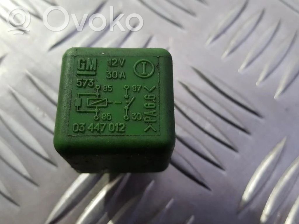 Altri relè   03447012,12V30A573,03447012,12V30A573