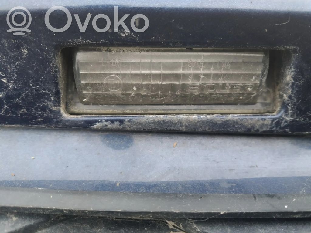 Éclairage de plaque d'immatriculation