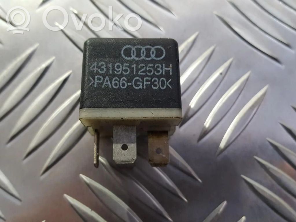 Volkswagen PASSAT B3 Altri relè