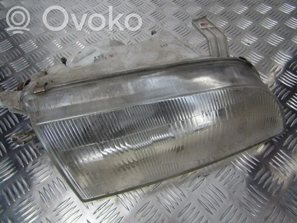 Suzuki Swift Cultus Lampa przednia 