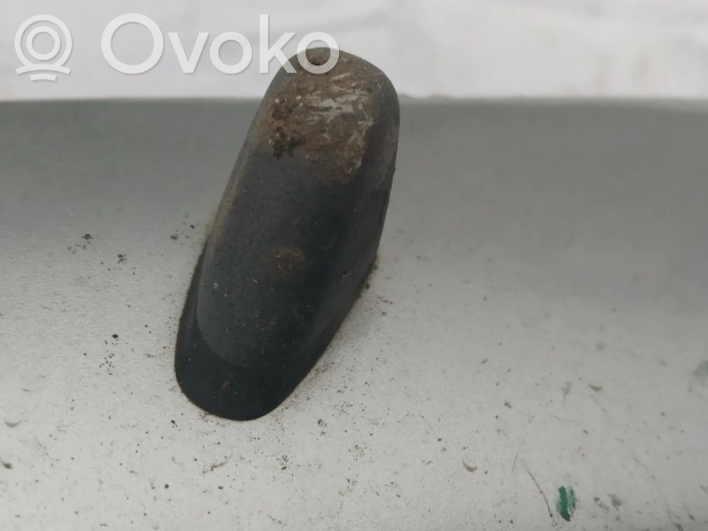 Headlight washer spray nozzle